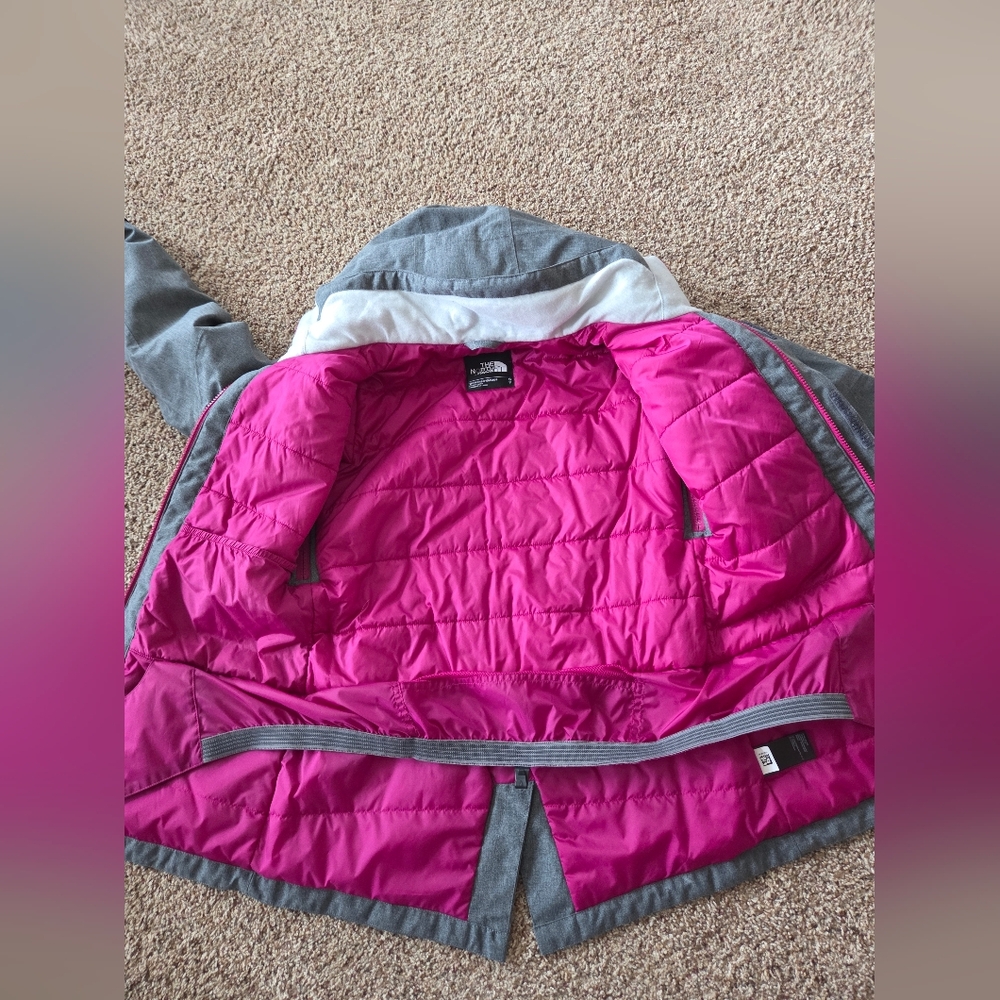 The North Face Ski Jacket - Picture 7 of 8
